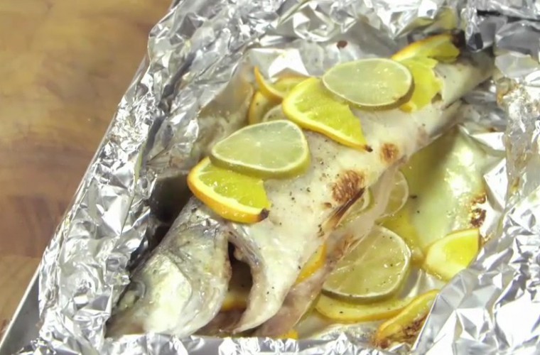 Pescherie di Puglia - Spigole al cartoccio con lime e miele